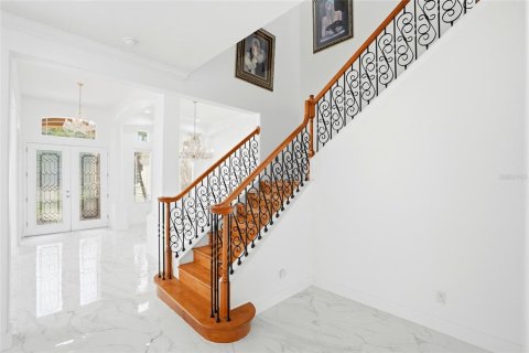 Купить виллу или дом в Тампа, Флорида 13 комнат, 345.04м2, № 2213919 - фото 4