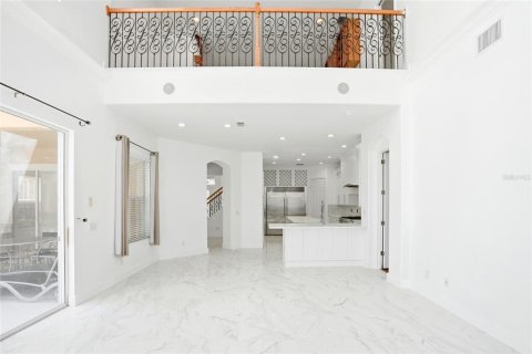 Купить виллу или дом в Тампа, Флорида 13 комнат, 345.04м2, № 2213919 - фото 23