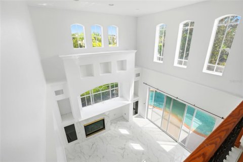Купить виллу или дом в Тампа, Флорида 13 комнат, 345.04м2, № 2213919 - фото 19