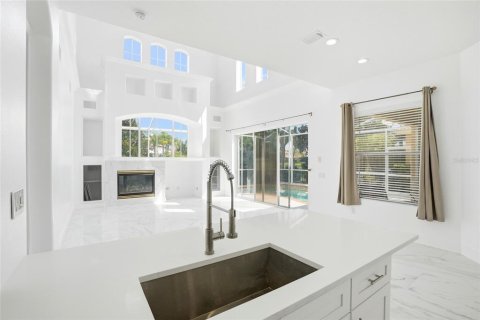 Купить виллу или дом в Тампа, Флорида 13 комнат, 345.04м2, № 2213919 - фото 17