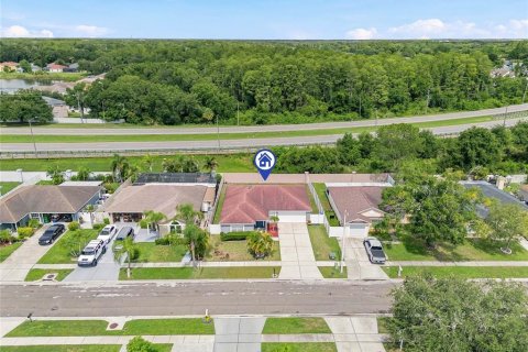 Villa ou maison à vendre à Tampa, Floride: 3 chambres, 151.8 m2 № 2230241 - photo 30