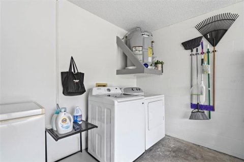 Villa ou maison à vendre à Tampa, Floride: 3 chambres, 151.8 m2 № 2230241 - photo 25