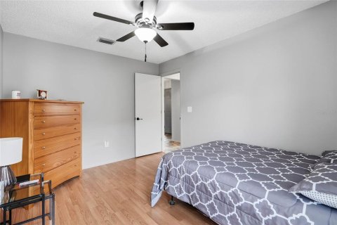 Villa ou maison à vendre à Tampa, Floride: 3 chambres, 151.8 m2 № 2230241 - photo 21