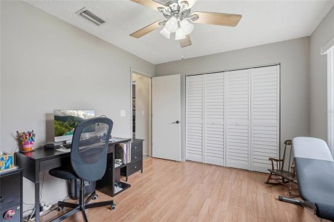 Villa ou maison à vendre à Tampa, Floride: 3 chambres, 151.8 m2 № 2230241 - photo 24