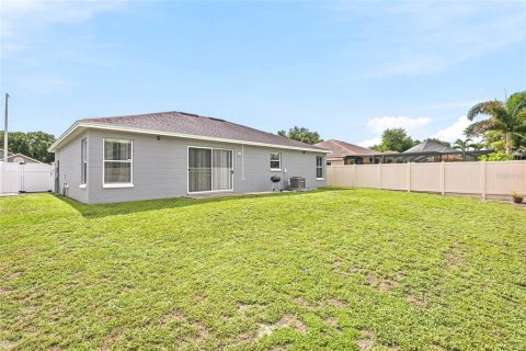 Villa ou maison à vendre à Tampa, Floride: 3 chambres, 151.8 m2 № 2230241 - photo 26