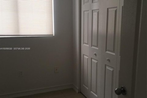 Купить кондоминиум в Майами, Флорида 2 спальни, 73.11м2, № 2005470 - фото 6