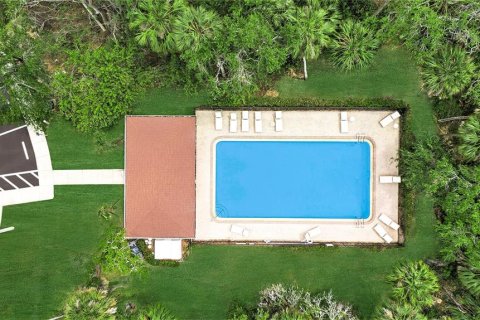 Townhouse in PALM RIVER TOWNHOMES in Tampa, Florida 3 bedrooms, 150.5 sq.m. № 1514302 - photo 22