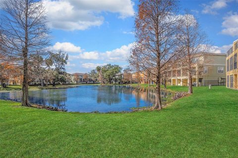 Townhouse in PALM RIVER TOWNHOMES in Tampa, Florida 3 bedrooms, 150.5 sq.m. № 1514302 - photo 20