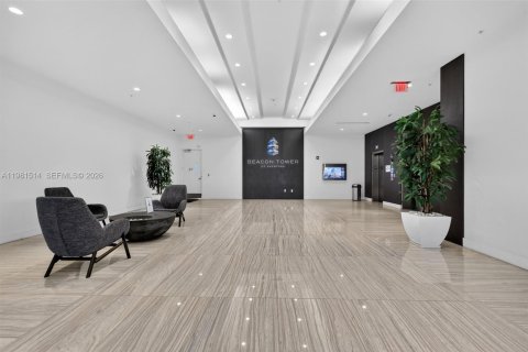 Купить коммерческую недвижимость в Майами, Флорида № 2050025 - фото 7