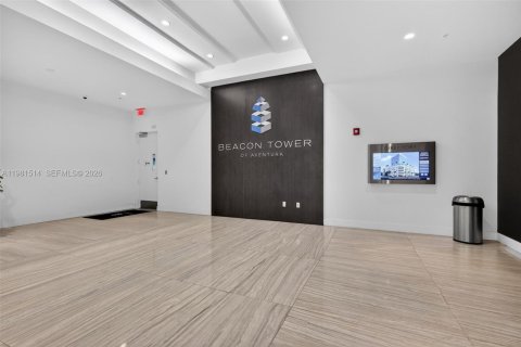 Купить коммерческую недвижимость в Майами, Флорида № 2050025 - фото 5