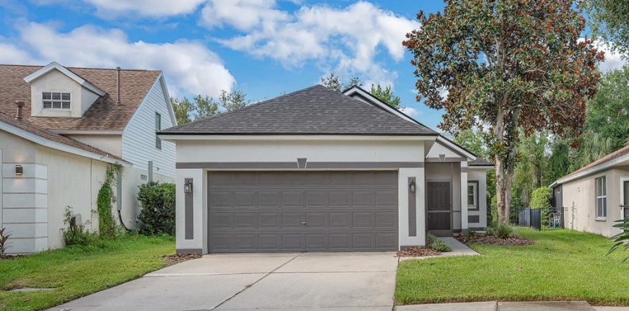 House in Fish Hawk, Florida 3 bedrooms, 111.39 sq.m. № 2216804