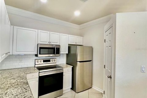 Condominio en alquiler en Tampa, Florida, 2 dormitorios, 107.12 m2 № 1842254 - foto 8