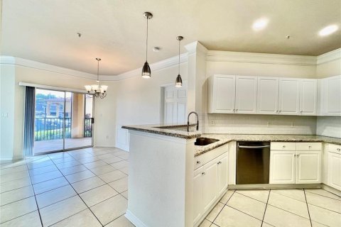 Condominio en alquiler en Tampa, Florida, 2 dormitorios, 107.12 m2 № 1842254 - foto 3