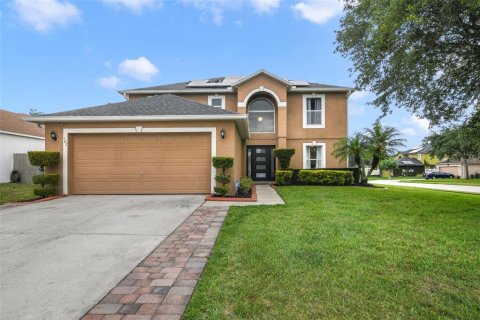 House in Sanford, Florida 5 bedrooms, 209.03 sq.m. № 1683016 - photo 2