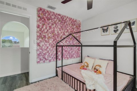 House in Sanford, Florida 5 bedrooms, 209.03 sq.m. № 1683016 - photo 20