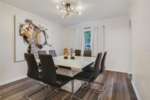 House in Sanford, Florida 5 bedrooms, 209.03 sq.m. № 1683016 - photo 9