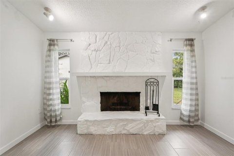 House in Sarasota, Florida 3 bedrooms, 191.19 sq.m. № 1843541 - photo 15