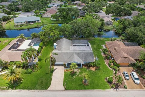 House in Sarasota, Florida 3 bedrooms, 191.19 sq.m. № 1843541 - photo 6