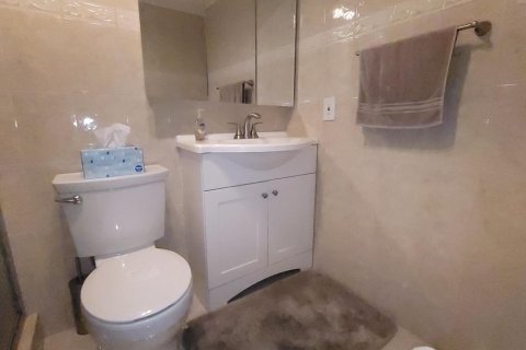 Condo in West Palm Beach, Florida, 1 bedroom  № 2169753 - photo 18