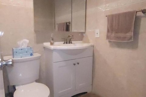 Condo in West Palm Beach, Florida, 1 bedroom  № 2169753 - photo 15