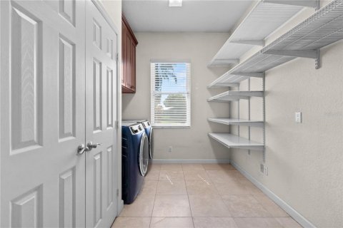 Casa en venta en Winter Haven, Florida, 4 dormitorios, 323.3 m2 № 1913370 - foto 19