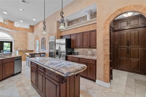 Casa en venta en Winter Haven, Florida, 4 dormitorios, 323.3 m2 № 1913370 - foto 16