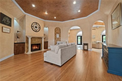 Casa en venta en Winter Haven, Florida, 4 dormitorios, 323.3 m2 № 1913370 - foto 7