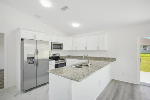 Casa en venta en Punta Gorda, Florida, 3 dormitorios, 118.17 m2 № 1428735 - foto 2