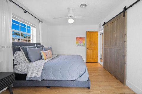 Casa en venta en Pompano Beach, Florida, 3 dormitorios № 1875676 - foto 28
