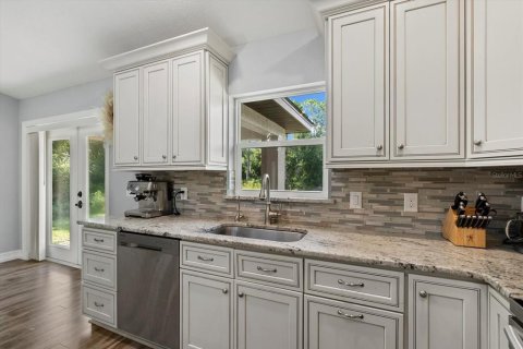 Villa ou maison à vendre à North Port, Floride: 3 chambres, 127.65 m2 № 1869809 - photo 11