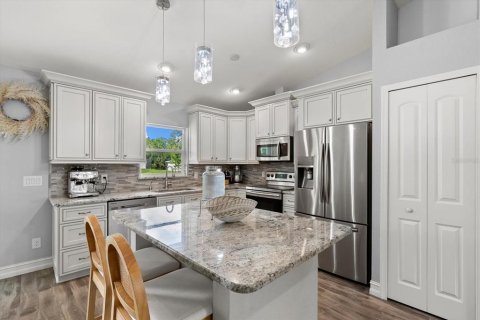 Villa ou maison à vendre à North Port, Floride: 3 chambres, 127.65 m2 № 1869809 - photo 7