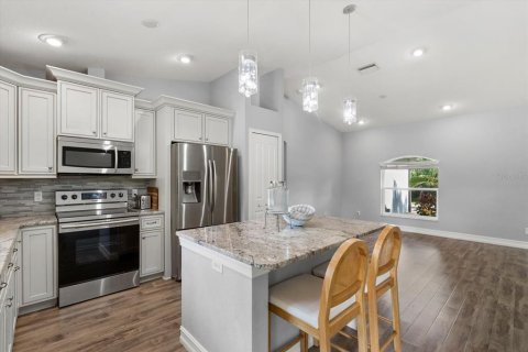 Villa ou maison à vendre à North Port, Floride: 3 chambres, 127.65 m2 № 1869809 - photo 6