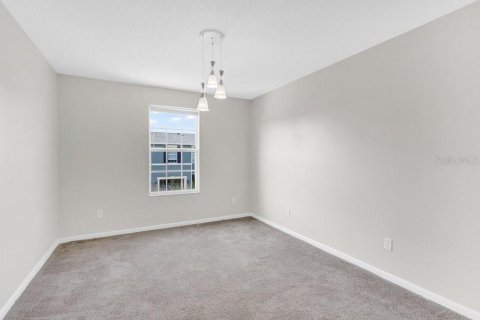 Townhouse in Orlando, Florida 3 bedrooms, 137.77 sq.m. № 2157290 - photo 28