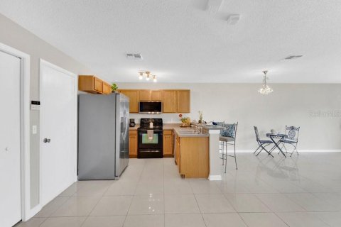 Townhouse in Orlando, Florida 3 bedrooms, 137.77 sq.m. № 2157290 - photo 23