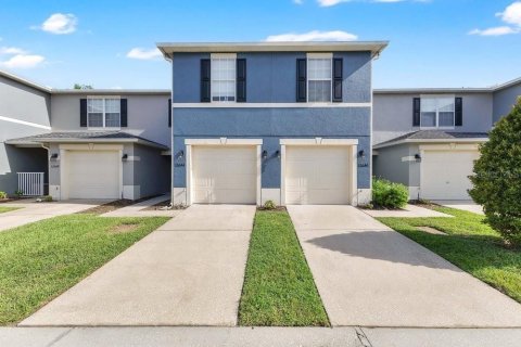 Townhouse in Orlando, Florida 3 bedrooms, 137.77 sq.m. № 2157290