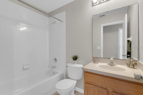 Townhouse in Orlando, Florida 3 bedrooms, 137.77 sq.m. № 2157290 - photo 30