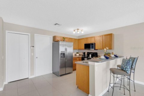 Townhouse in Orlando, Florida 3 bedrooms, 137.77 sq.m. № 2157290 - photo 25