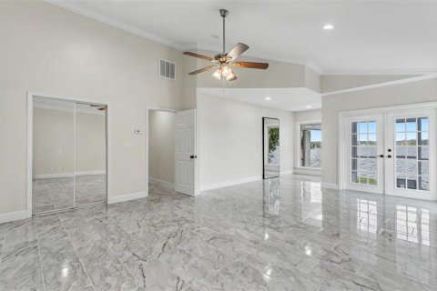Casa en venta en Lakeland, Florida, 4 dormitorios, 414.72 m2 № 2396483 - foto 7
