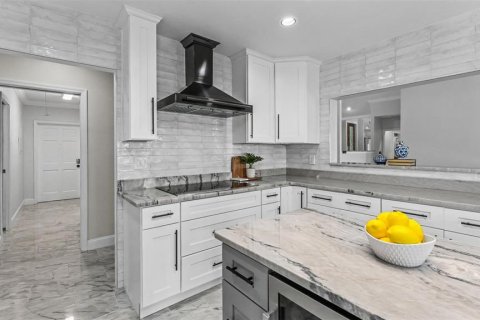 Casa en venta en Lakeland, Florida, 4 dormitorios, 414.72 m2 № 2396483 - foto 24