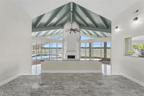 Casa en venta en Lakeland, Florida, 4 dormitorios, 414.72 m2 № 2396483 - foto 16