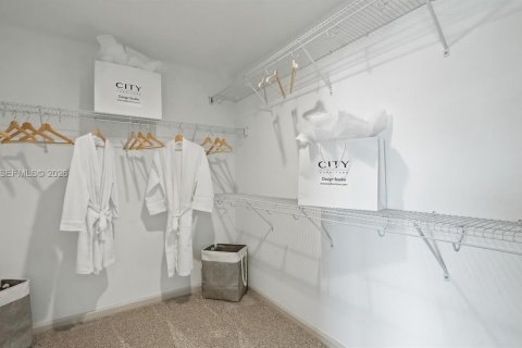 Touwnhouse à louer à Port St. Lucie, Floride: 4 chambres, 162.95 m2 № 2009688 - photo 17