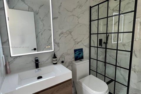 Copropriété à louer à Miami Beach, Floride: 1 chambre, 62.24 m2 № 1970994 - photo 9