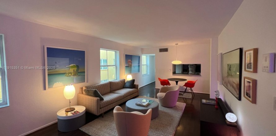 Condo à Miami Beach, Floride, 1 chambre  № 1970994