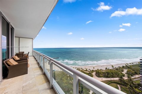Condo à Bal Harbour, Floride, 2 chambres  № 2039648