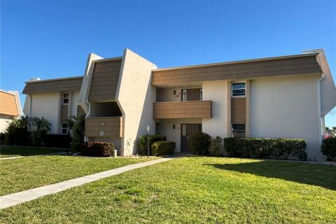 Condominio en venta en Punta Gorda, Florida, 2 dormitorios, 103.49 m2 № 1537330 - foto 1
