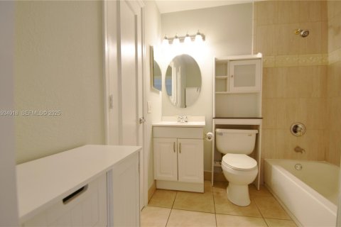 Copropriété à louer à Fort Lauderdale, Floride: 1 chambre, 50.82 m2 № 1993110 - photo 15
