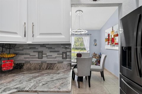 Casa en venta en Kissimmee, Florida, 3 dormitorios, 145.21 m2 № 1792215 - foto 19