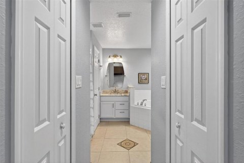Casa en venta en Kissimmee, Florida, 3 dormitorios, 145.21 m2 № 1792215 - foto 23