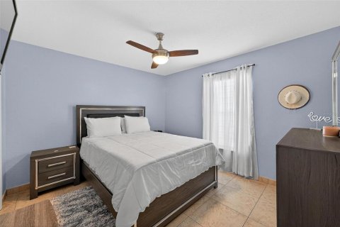 Casa en venta en Kissimmee, Florida, 3 dormitorios, 145.21 m2 № 1792215 - foto 28