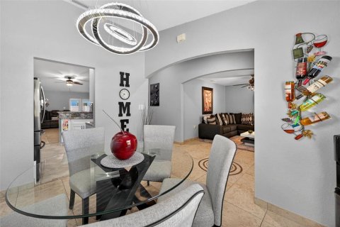 Casa en venta en Kissimmee, Florida, 3 dormitorios, 145.21 m2 № 1792215 - foto 5
